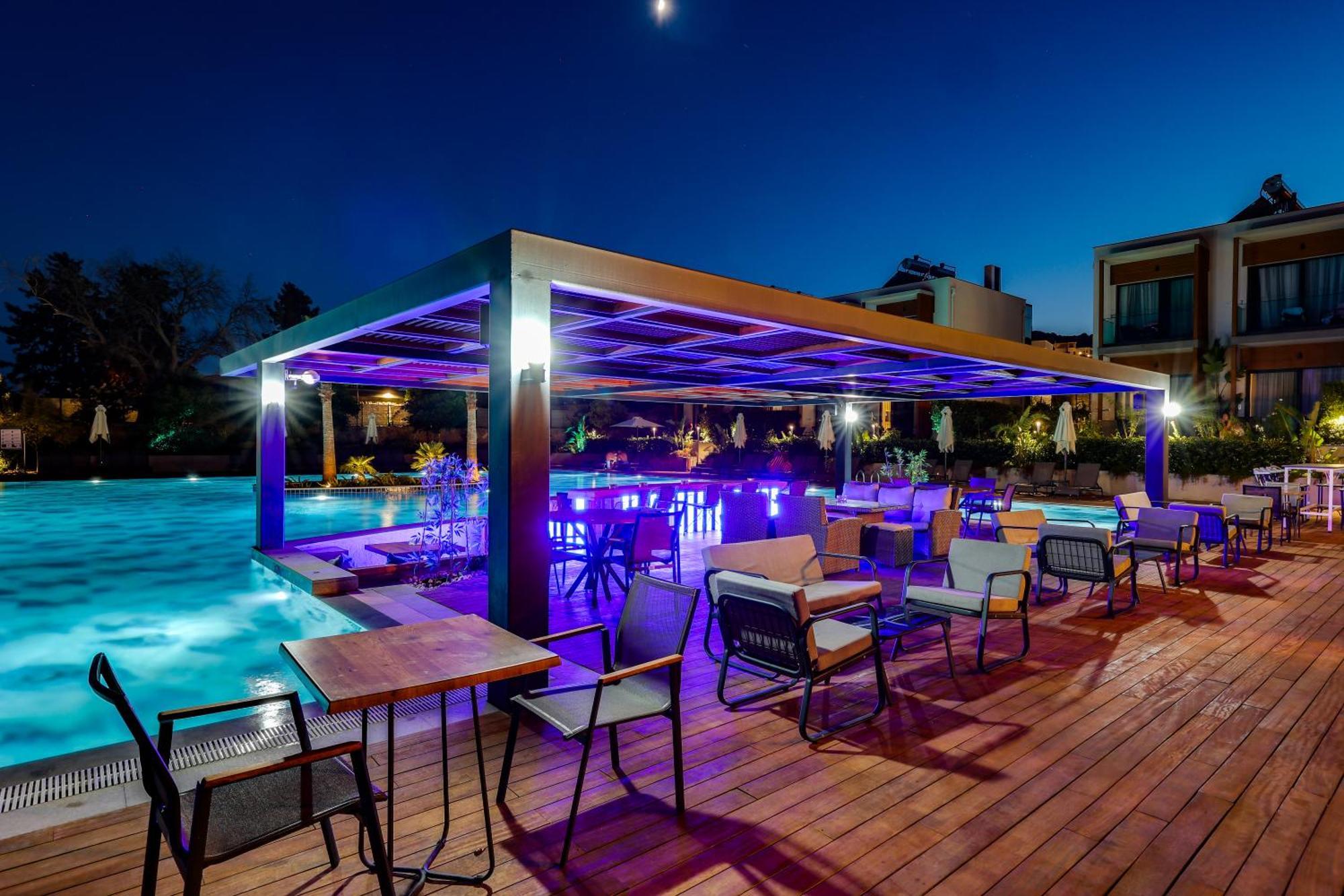 Celeste Bella Luxury Hotel & Spa Ortakent Exterior foto